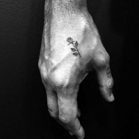 Little-Hand-Tattoo-Ideas10