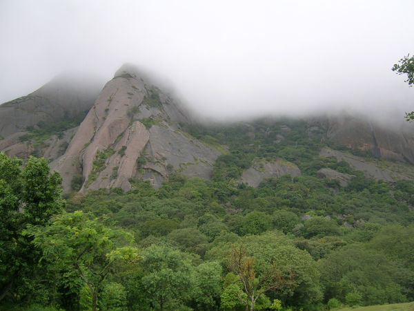 savandurga hills karnataka-min